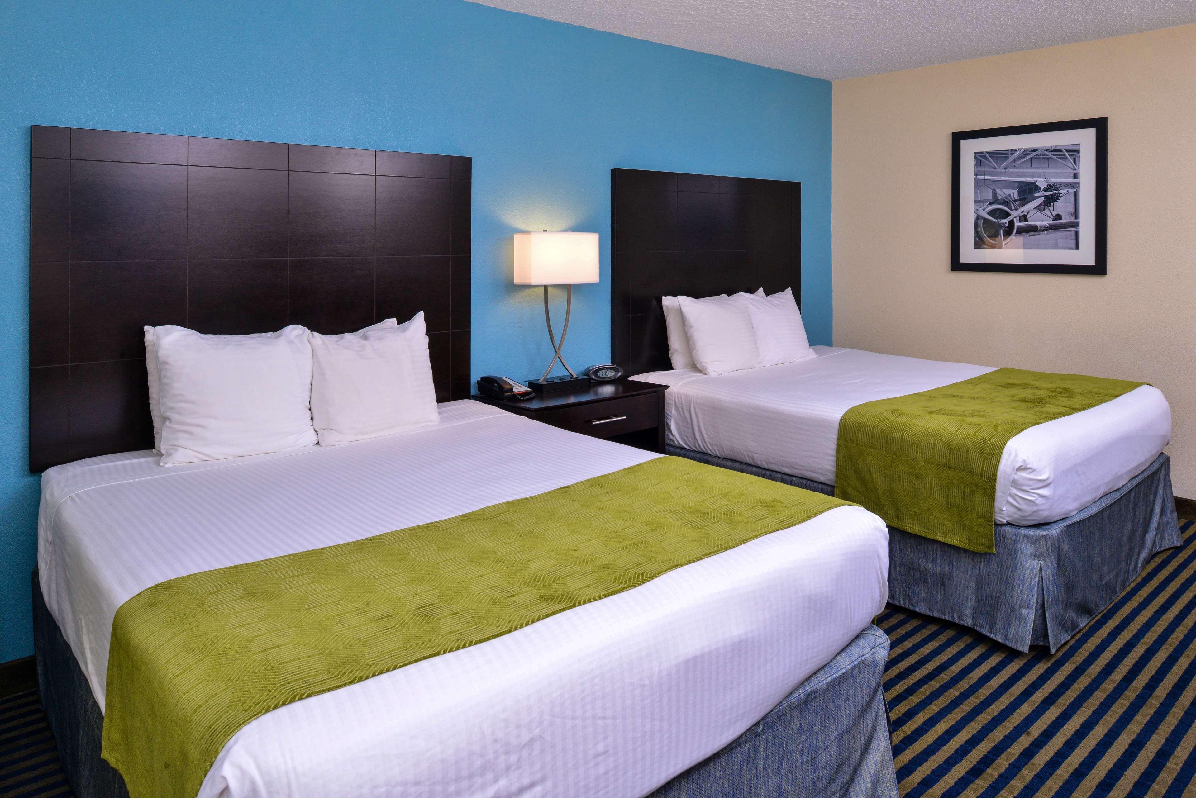 Best Western Лийсбърг Екстериор снимка